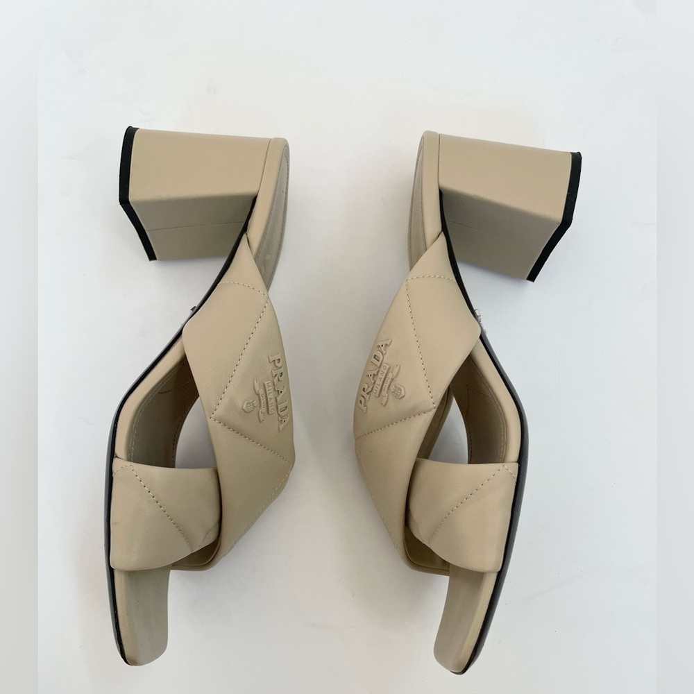 Prada Beige pebbled leather quilted criss cross 65mm block heel mules EU 40 - Picture 6 of 14